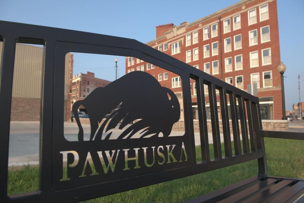 Frontier Hotel Pawhuska Kültér fotó
